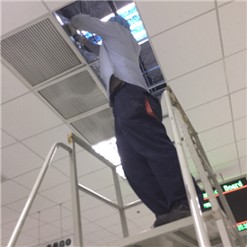 �����܇(ch��)���L(f��ng)�C(j��)�P(p��n)�ܱ��B(y��ng)