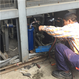 �ق}(c��ng)��ͨ��늡���ˮ�C(j��)�S��